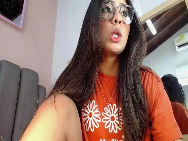 Live sex webcam photo for valery_vegas #257881753