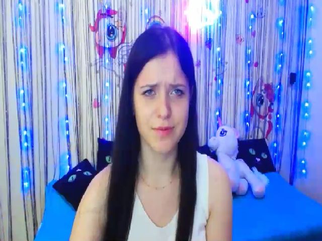 Live sex webcam photo for Antonia_W_ #253071250