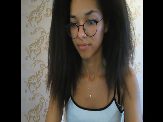 Live sex webcam photo for Carmel_Dee #252745270