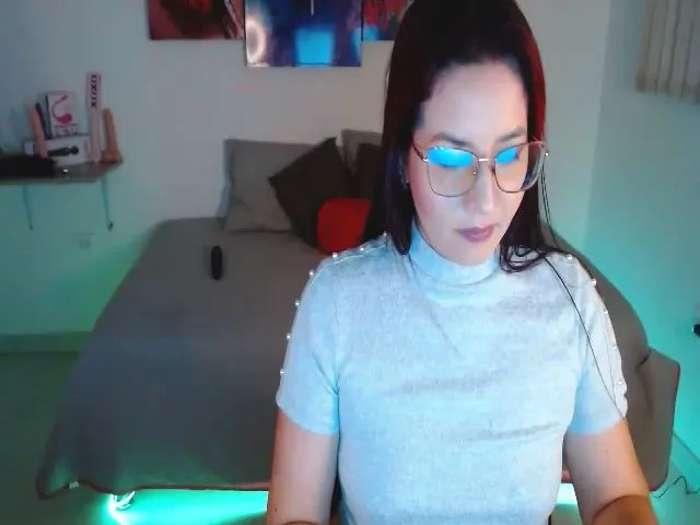 Live sex webcam photo for Anastasia_bee #252377360