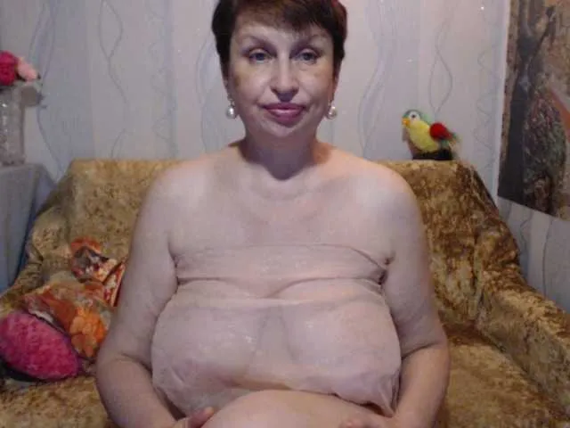 Live sex webcam photo for AzureSky #251029765