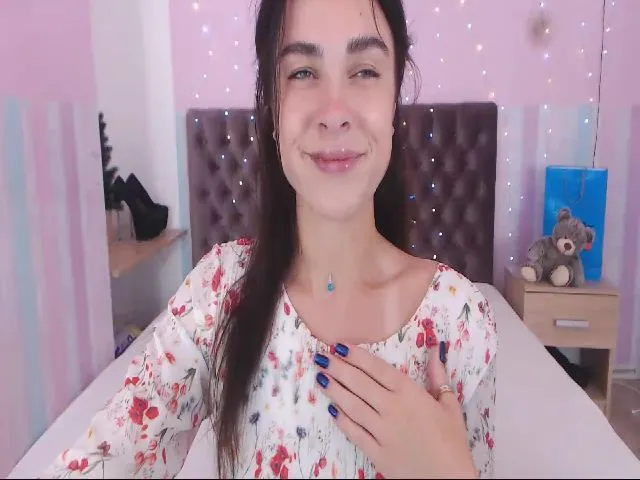 Live sex webcam photo for ErikaCurtees #252879809
