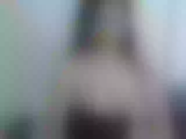 Live sex webcam photo for ElianaKin #252042224