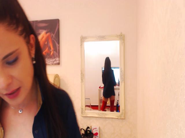 Live sex webcam photo for AlishaPacari #263403215