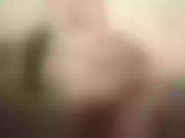 Live sex webcam photo for ladysquirt89 #243564716