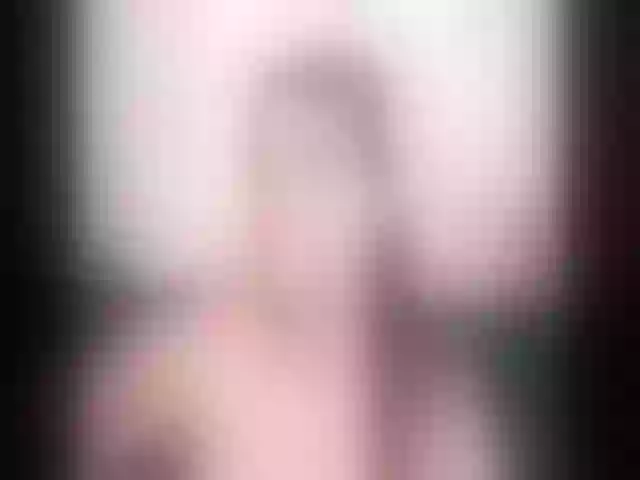 Live sex webcam photo for Sexyindianzn #253541752