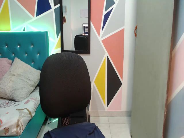 Live sex webcam photo for TATIANA_WD #287859252