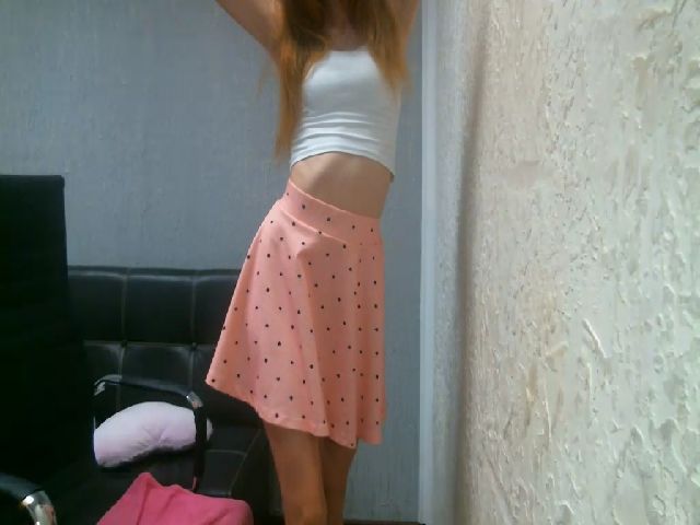 Live sex webcam photo for ElliannaSweet #255101483