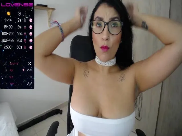 Live sex webcam photo for AbyStonne #254501236