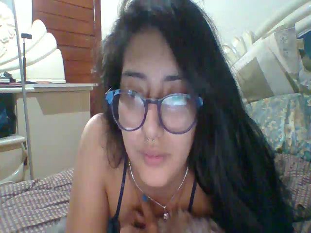 Live sex webcam photo for CatLover_9 #252985492