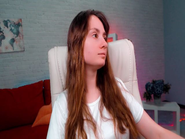 Live sex webcam photo for MissTianaa #252340142