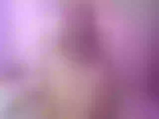 Live sex webcam photo for Sophie_pink18 #255200637