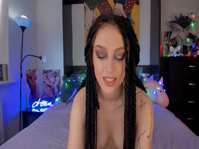 Live sex webcam photo for Holy_Michle #256149590