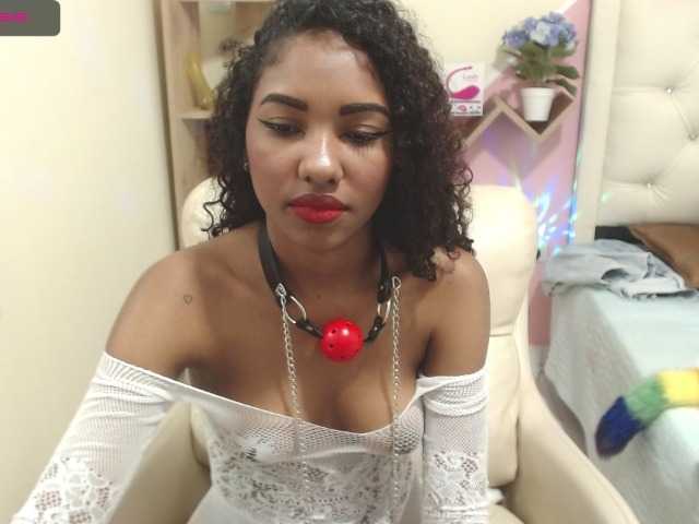 Live sex webcam photo for blaackmoon #255196313