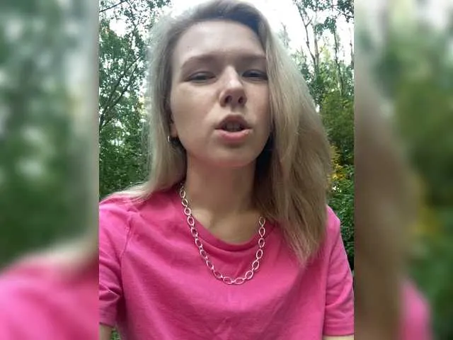Live sex webcam photo for -Universe13- #254864222