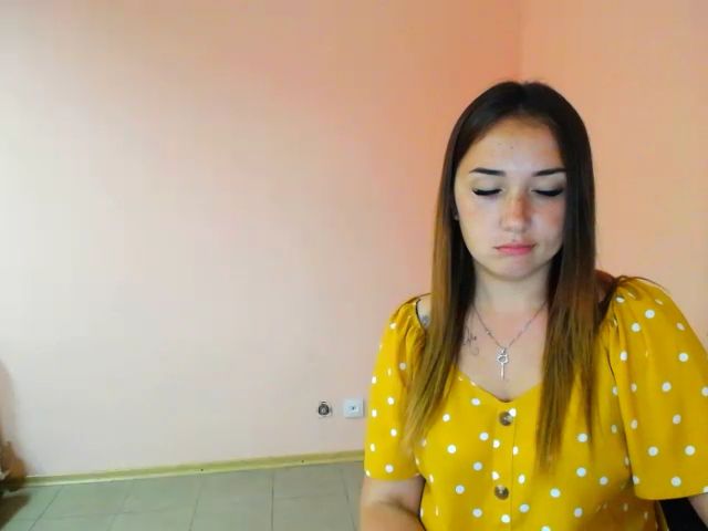 Live sex webcam photo for Candy4Love_ #259566990