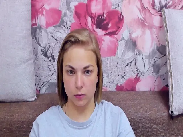 Live sex webcam photo for TataArdent #253657567