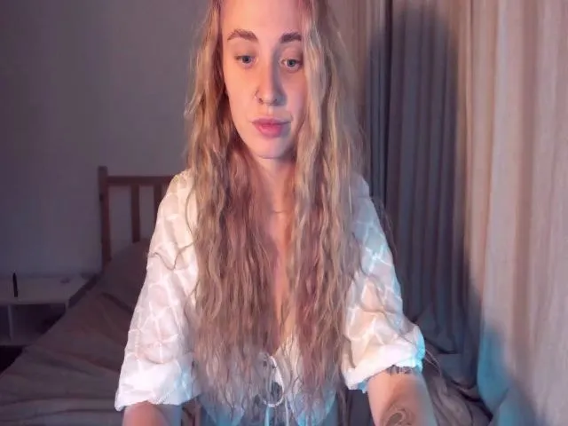 Live sex webcam photo for Uvirtualfrnd #252906511