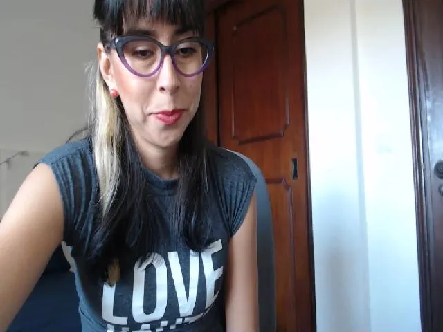 Live sex webcam photo for Evansdani18 #263156792