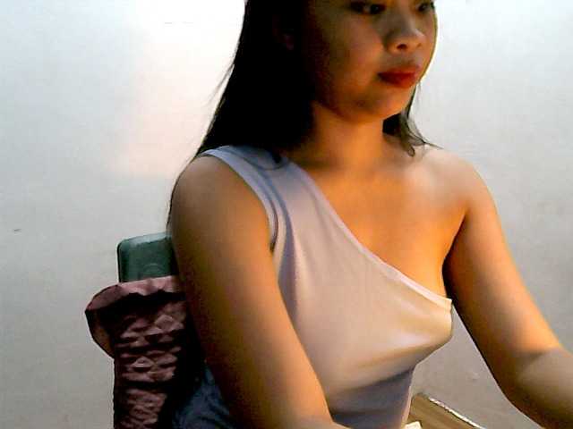 Live sex webcam photo for LizPrettyASia #241130827