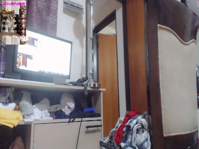 Live sex webcam photo for Meganhill_ #260199133