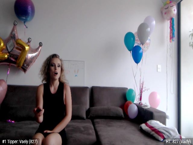 Live sex webcam photo for HollyMfc #265081537