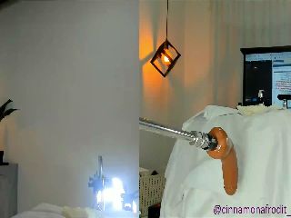 Live sex webcam photo for Amber_afrodit #251996532