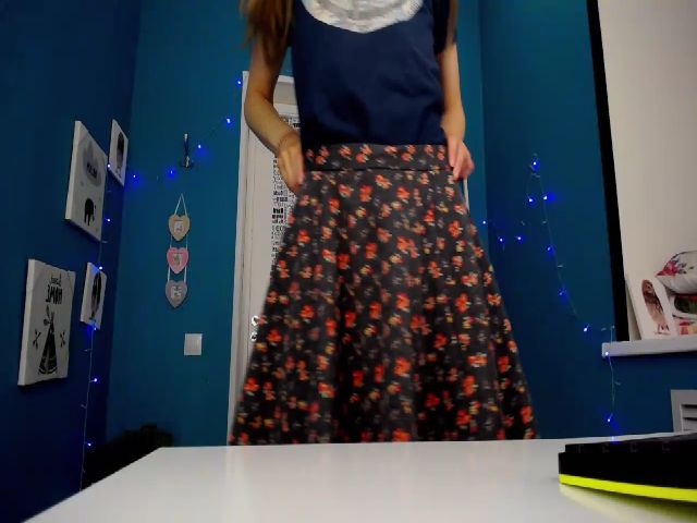 Live sex webcam photo for JennyLovelyS #255557075