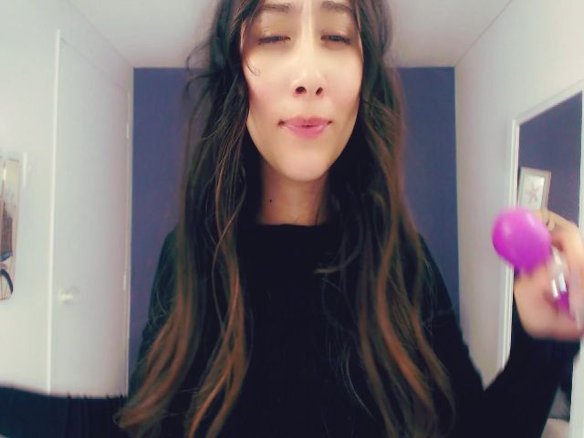 Live sex webcam photo for anniesclub #255827745