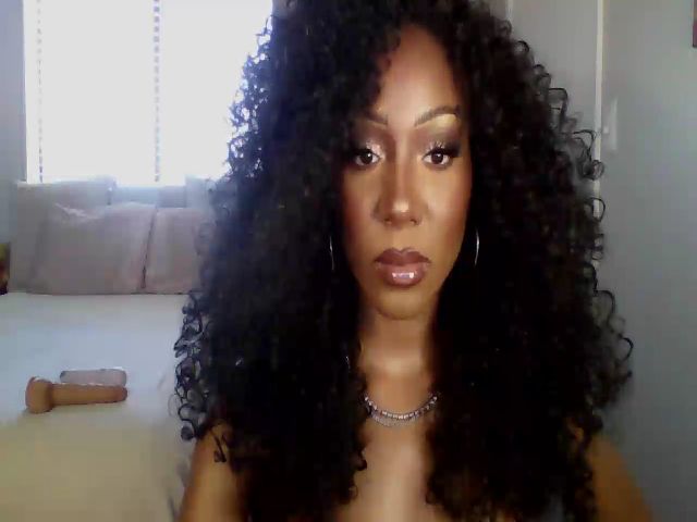 Live sex webcam photo for violetnightsx #264473566