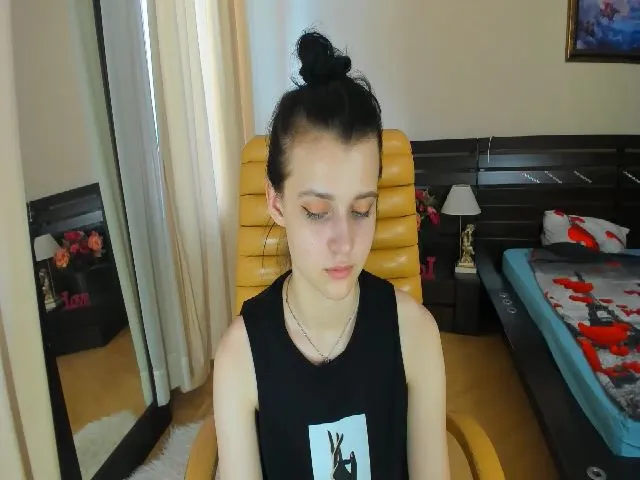 Live sex webcam photo for SoniNex #254077222