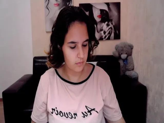 Live sex webcam photo for Erin_Holmes #256862920