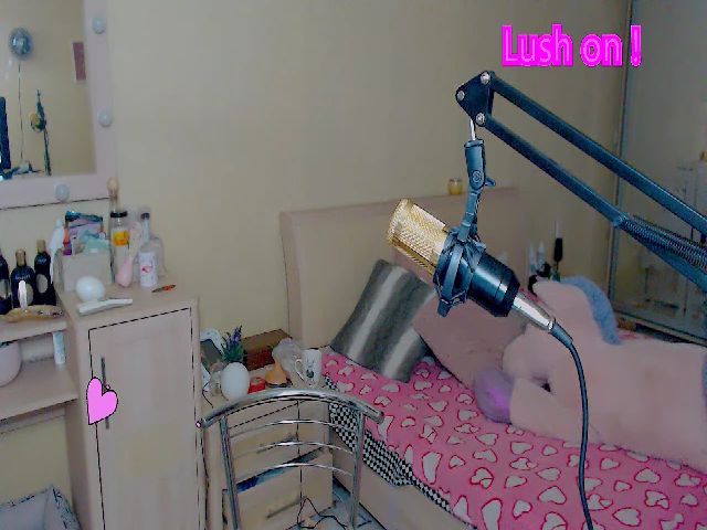 Live sex webcam photo for sunshinebabee #263322192