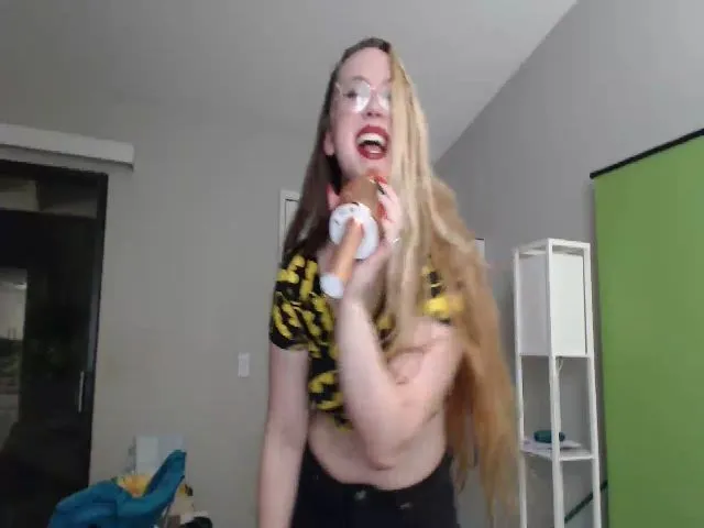 Live sex webcam photo for Alisinchainml #257480849