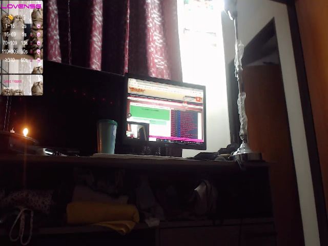 Live sex webcam photo for Meganhill_ #260121999