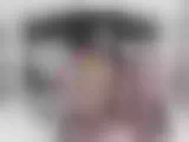 Live sex webcam photo for LeaQueen #241144783