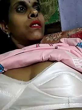 Live sex webcam photo for ASHA31 #245000608