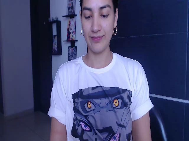 Live sex webcam photo for Mandy_berry1 #254150513