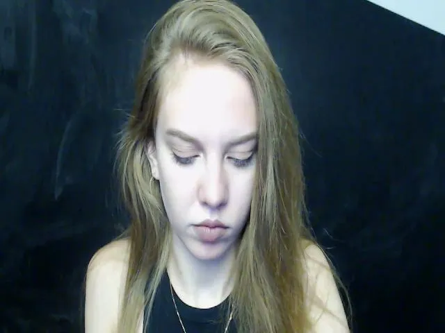 Live sex webcam photo for HappySecret_ #262231676