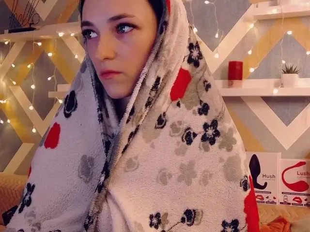 Live sex webcam photo for KariNeal #241114081