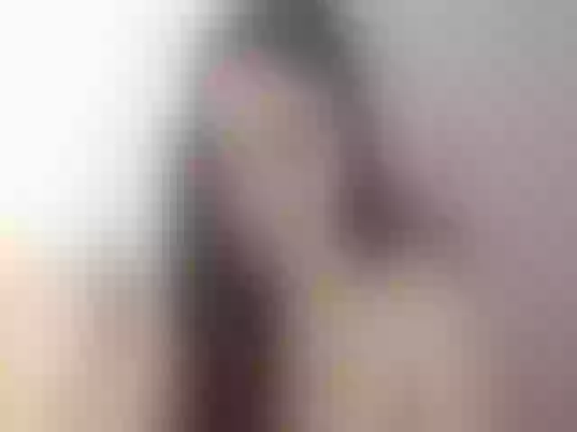Live sex webcam photo for RosseAnnes #253199348