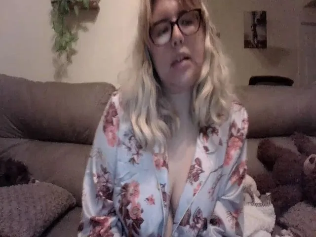 Live sex webcam photo for cozychristine #258436163