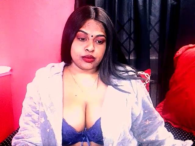 Live sex webcam photo for Indianstorm4u #256262012