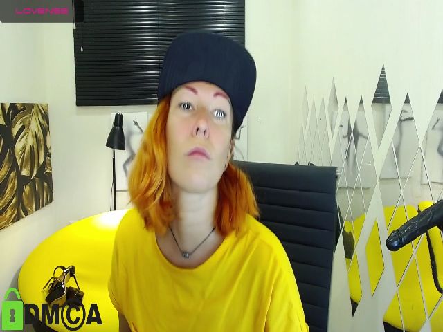 Live sex webcam photo for MarvelousLilu #256211758