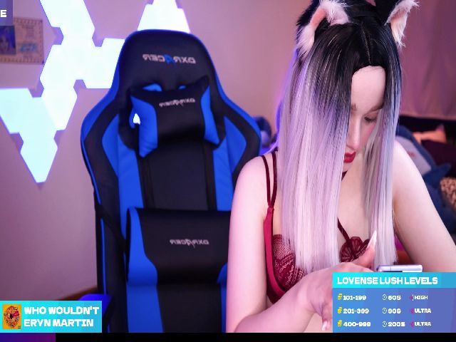 Live sex webcam photo for Annie_may_ #260946144