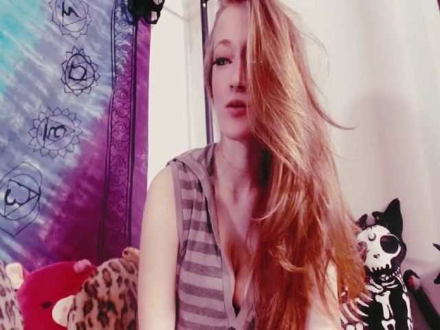 Live sex webcam photo for H3llok1tty #254406289