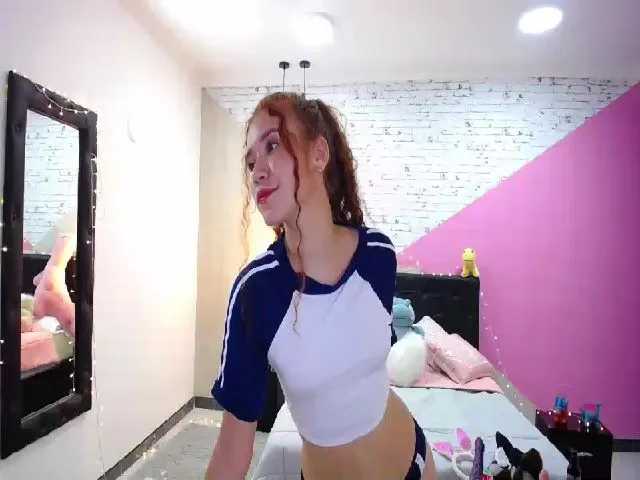 Live sex webcam photo for Khalesi69 #254845472