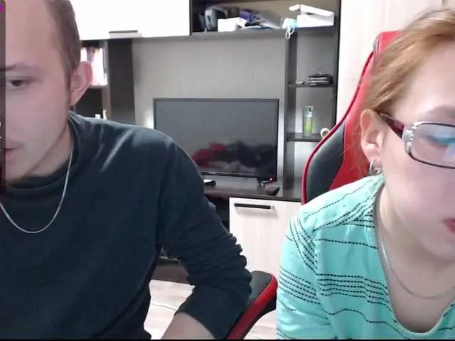 Live sex webcam photo for GreatCouple1 #241109494