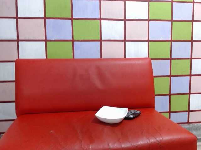 Live sex webcam photo for saranolimits #245462211