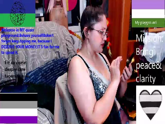 Live sex webcam photo for ImperatrizaS #254589278